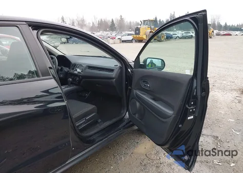 2018 Honda Hr-V Lx из США, поврежденный, VIN 3CZRU6H31JG724008